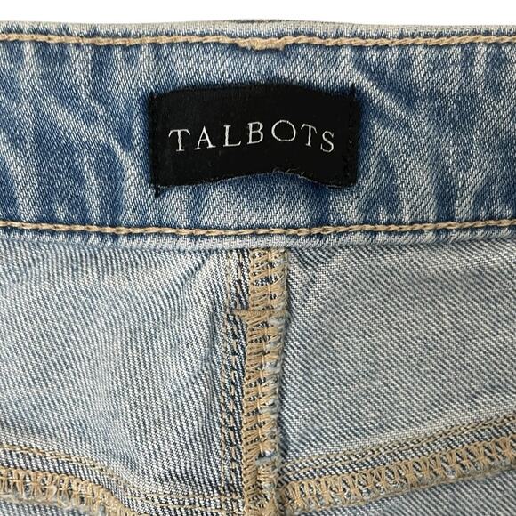 Talbots Everyday Relaxed Jean Cuffed Selene Wash Size 10 Petite Classic Casual - Picture 13 of 14